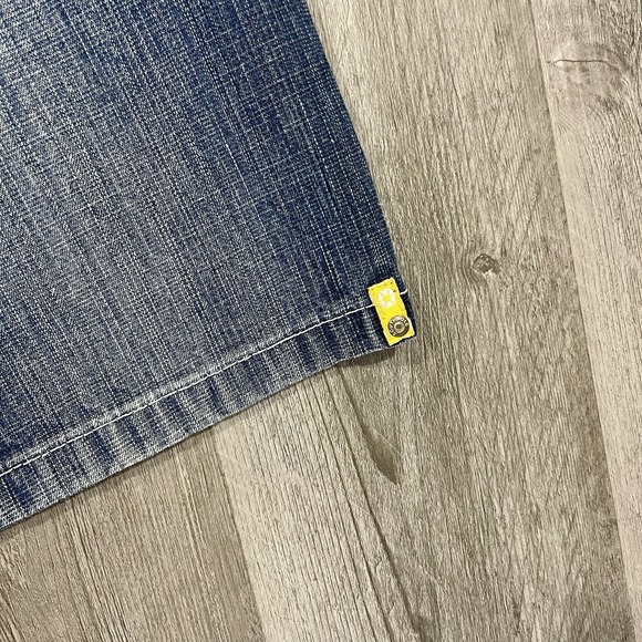 Y2K Southpole Blue Stripe Embroidered Size 38 JNCO Style Denim Jean Shorts - Picture 6 of 7